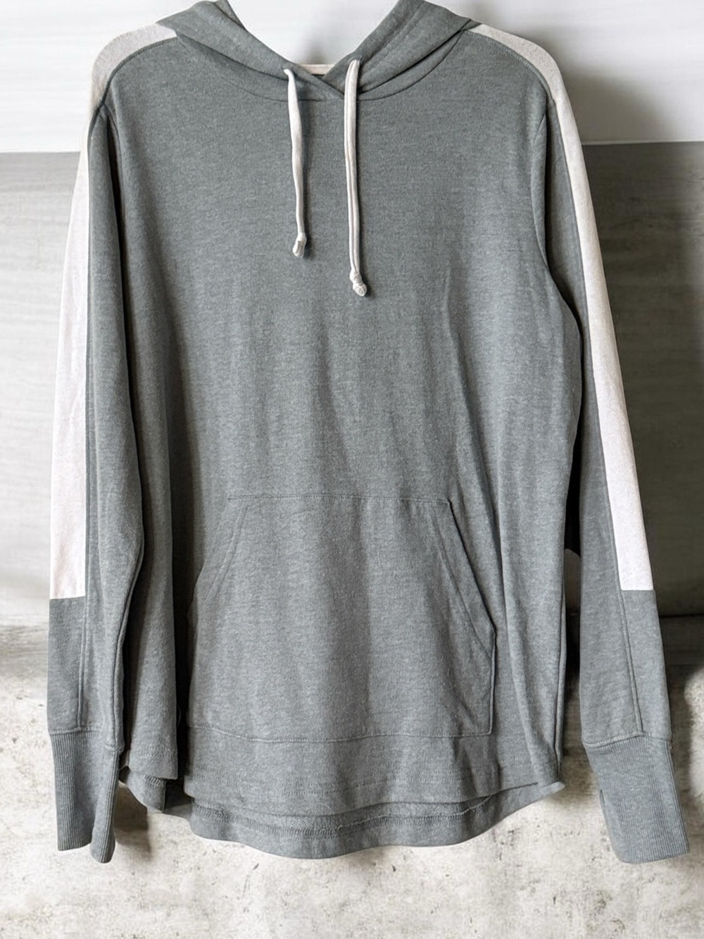 Tek Gear Hooded Pullover!
